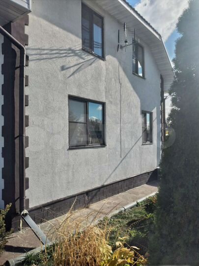 Дом 140 м² на участке 11 сот.