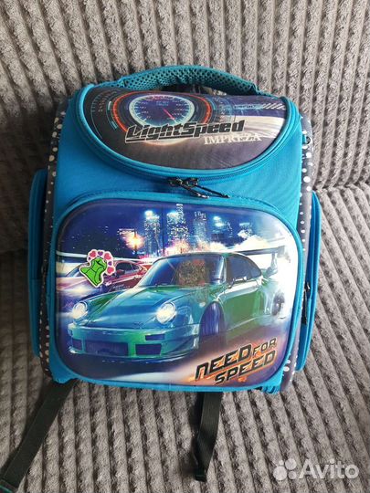 Школьный рюкзак