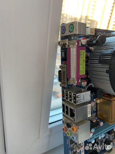 Материнская плата с процессором 775