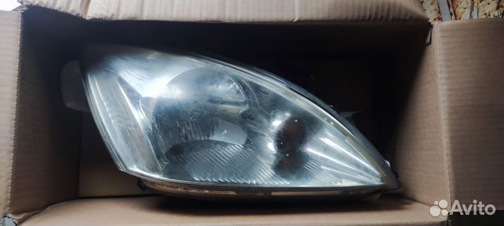 Фары mitsubishi lancer 9