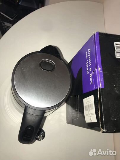 Чайник Kitfort KT-6105