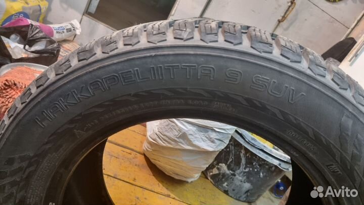 Nokian Tyres Hakkapeliitta 9 SUV 255/55 R18