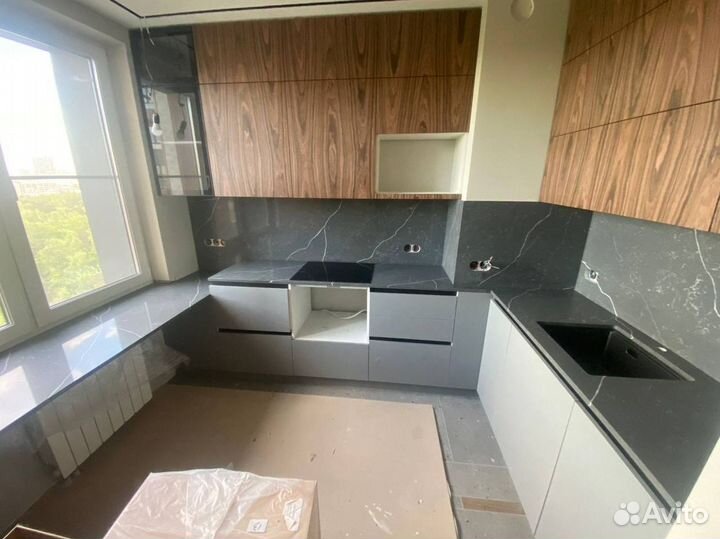 Стол из искусственного камня на заказ