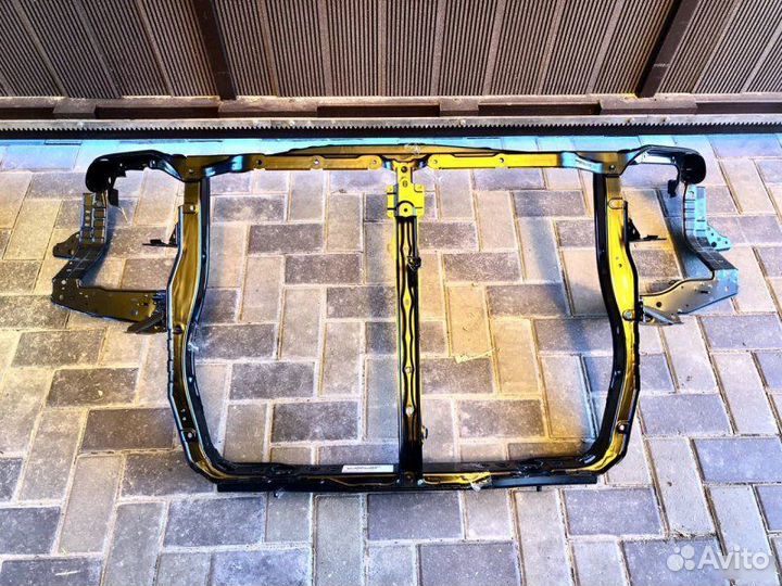 Суппорт радиатора Toyota Highlander