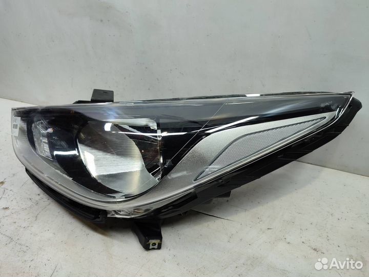 Фара левая Hyundai Solaris 2 HCR 2017