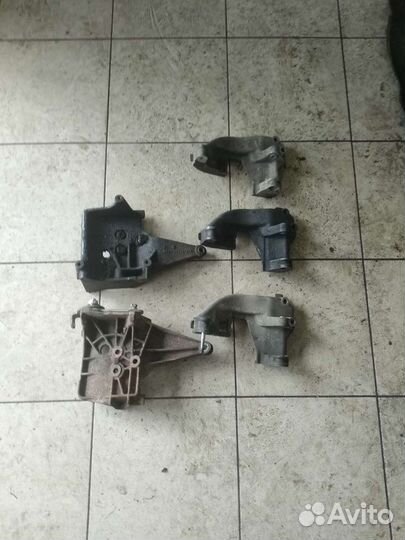 Кронштейн кондиционера. Нива. Нива Шевроле