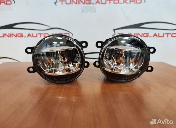 Противотуманные фары Toyota Lexus 2 режима