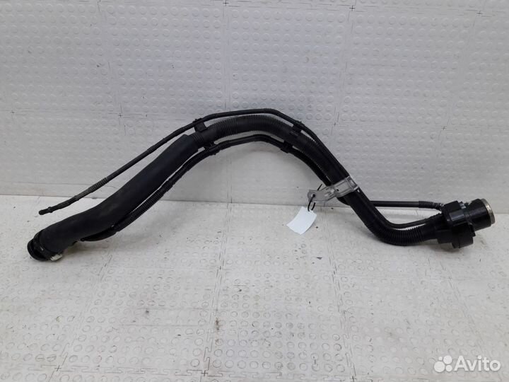 Горловина бака Toyota Rav4 XA50 2018