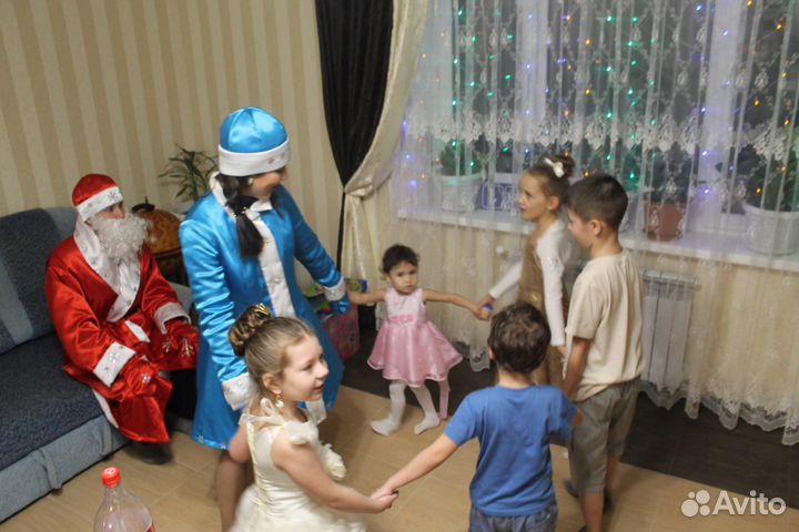 Костюмы дед мороза и Снегурочки