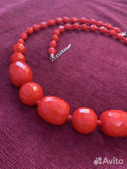 Бусы новые