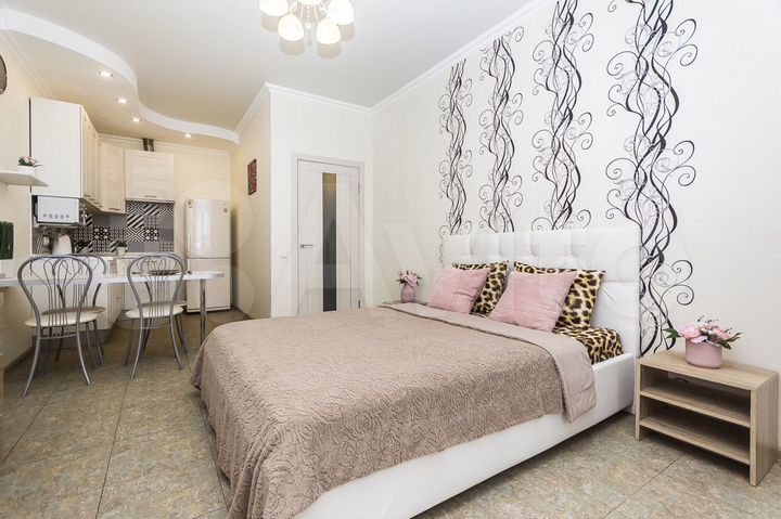 2-к. квартира, 50 м², 10/17 эт.