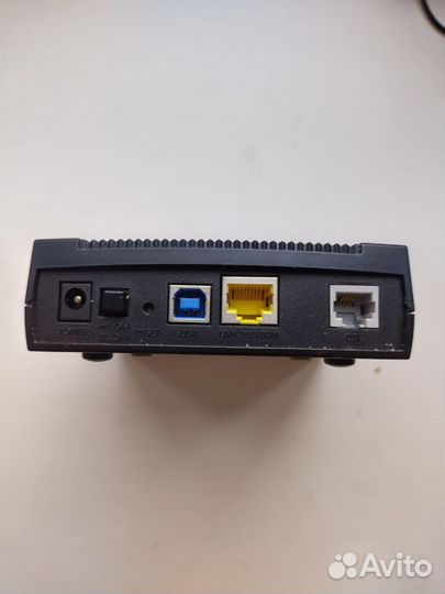 Модем Zyxel adsl2+ P-660RU EE