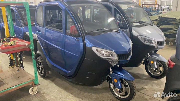 Трицикл Шторм (60V 2200W) кабина