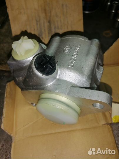 Насос гидроусилителя новый LH2110456a LUK