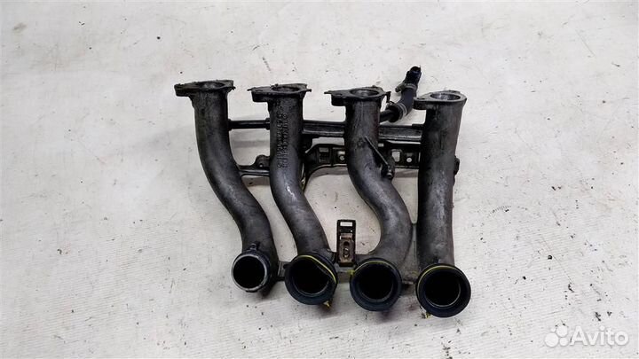 Коллектор впускной mersedesbenz W201 82-93г