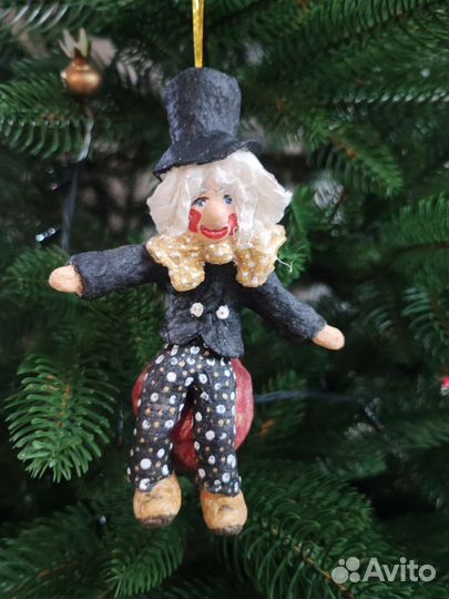 Игрушка из ваты на ёлку Клоун на шаре