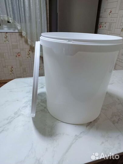 Ведро пищевое с крышкой 20л