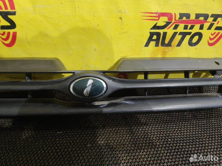 Решетка радиатора Subaru Impreza GF2