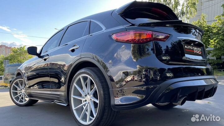 Диффузор Infiniti fx35 fx37 fx50s fx30d qx70