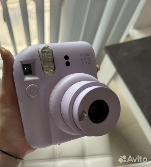 Фотоаппарат instax mini 12