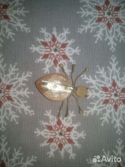 Брошь СССР жук бакелит