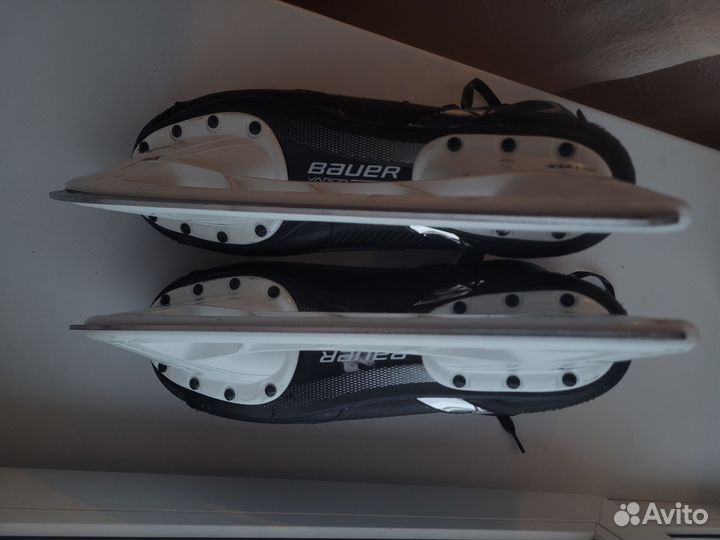 Коньки хоккейные Bauer Vapor X3.5