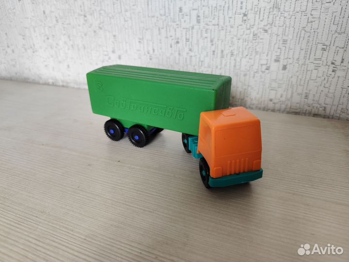 Грузовик-игрушка Совтрансавто. СССР