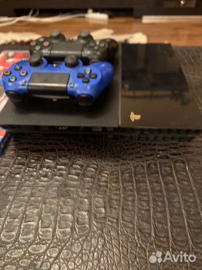 Sony PS4 fat