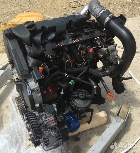 Контрактный б/у двигатель Пежо