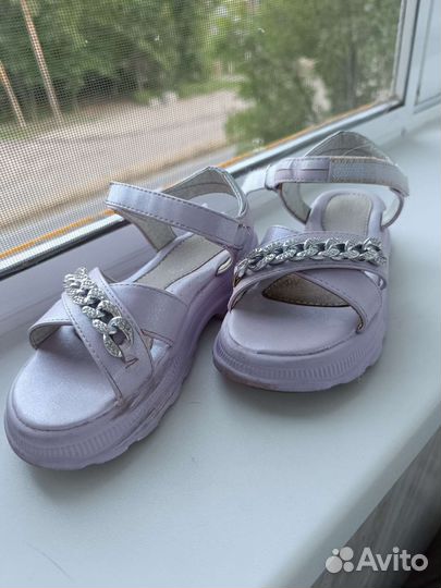 Босоножки для девочки