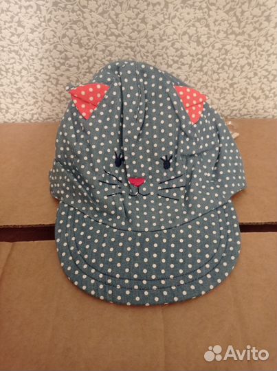 Кепка новая chicco Италия