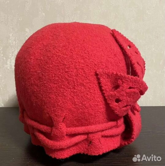 Шапочка женская из тонкого фетра