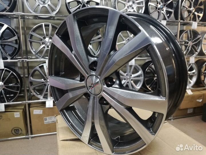 Диск литой Xtrike X-119 6.5x16 5x114.3 ET45 DIA67