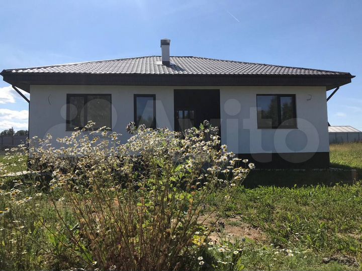 Коттедж 100 м² на участке 5 сот.