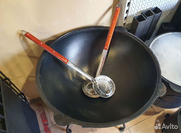 Казан чугунный узбекский