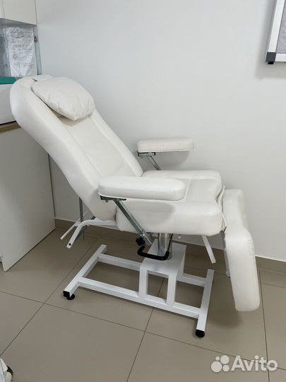 Косметологическое кресло Эрикс с гидроподъемником