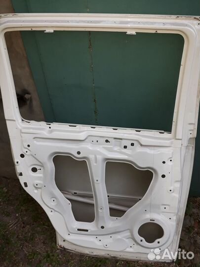 Дверь задняя левая Honda Pilot 2008