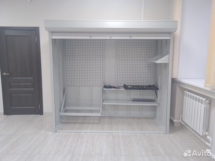 Шкаф с рольставнями