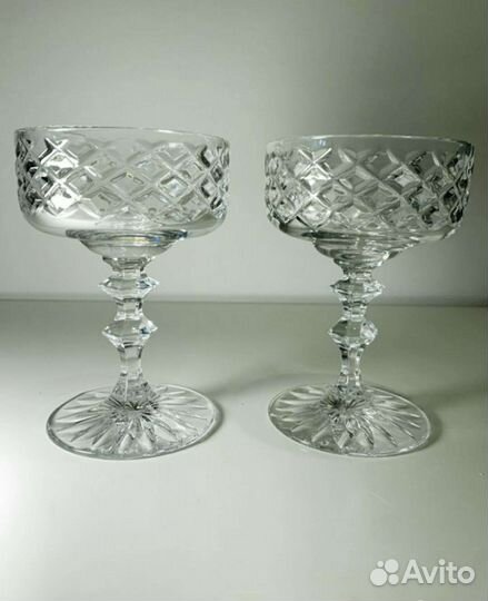 Хрустальная конфетница ваза на ножке