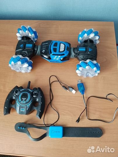 Машинка перевертыш на радиоуправлении