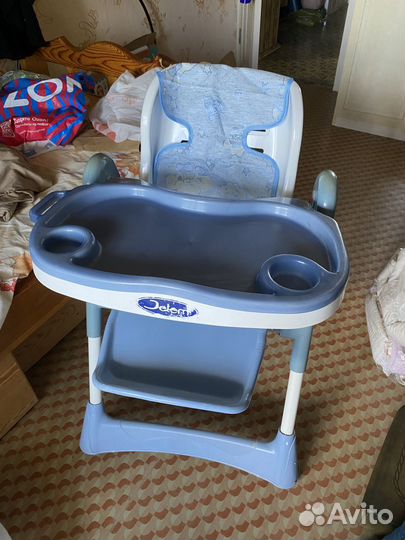 Детский столик для кормления