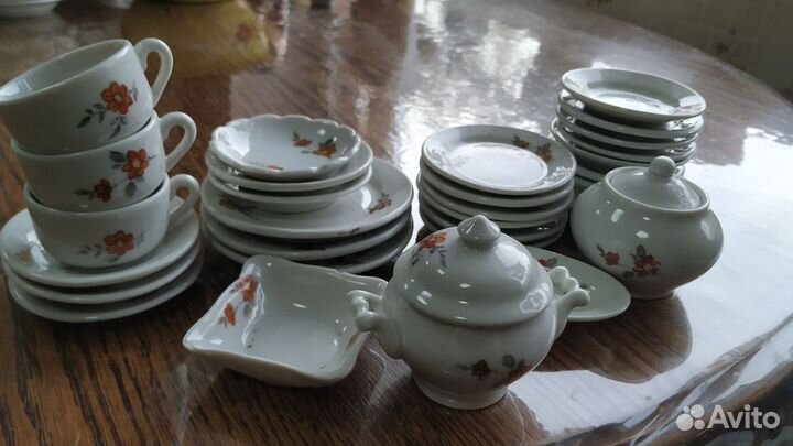 Большой лот кукольной посуды Довбыш