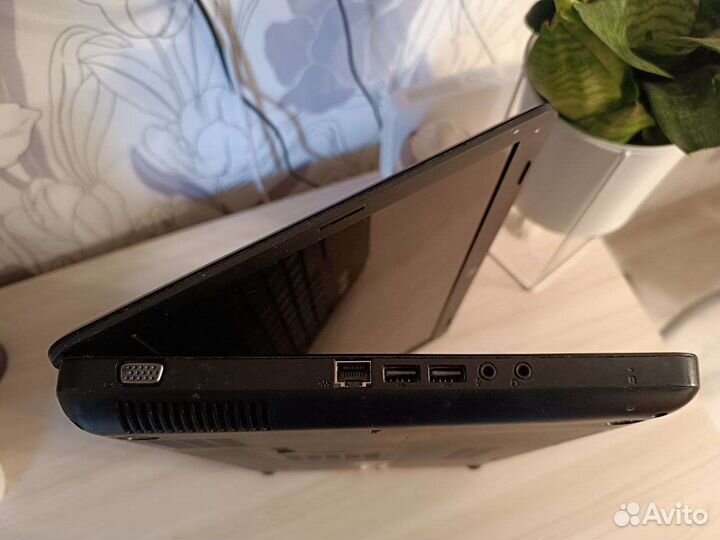 HP ноутбук 15.6