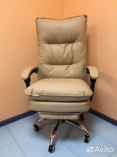 Офисное кресло (геймерское). Кресло для директора