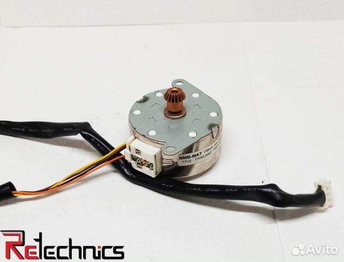 Двигатель шаговый NMB PM42L-048-FMX7