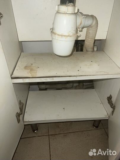 Раковина с тумбой