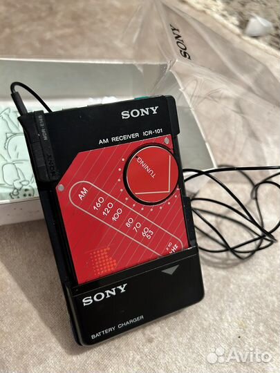 Радиоприемник Sony ISR-101