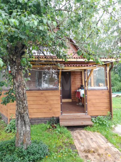 Дача 40 м² на участке 8 сот.