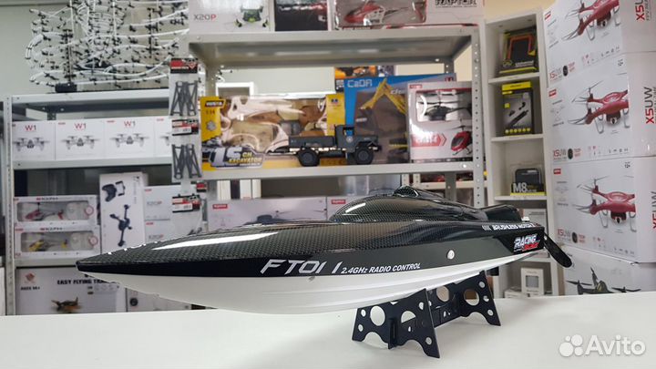 Радиоуправляемый катер Fei Lun FT011