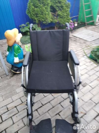 Инвалидная коляска